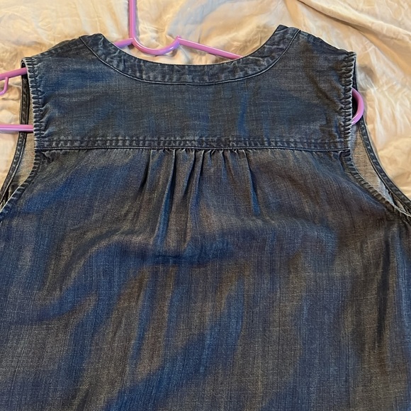 2/$10 J Jill Denim shirt with embroidery.  EUC. No signs of wear Small - Picture 8 of 8